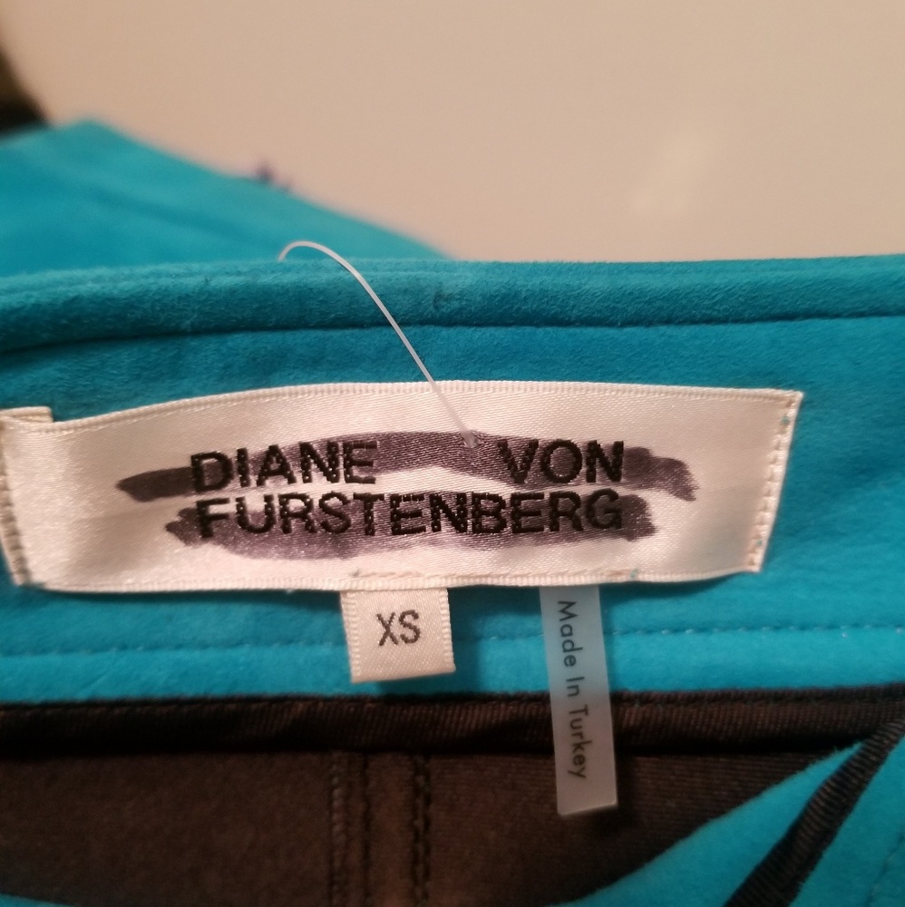 DVF 100% Lamb Suede Patch-Pocket Mini Skirt Teal - Picture 6 of 8